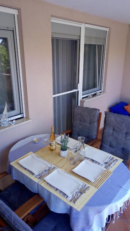 Apartma Andrea Medulin Eksteriør billede